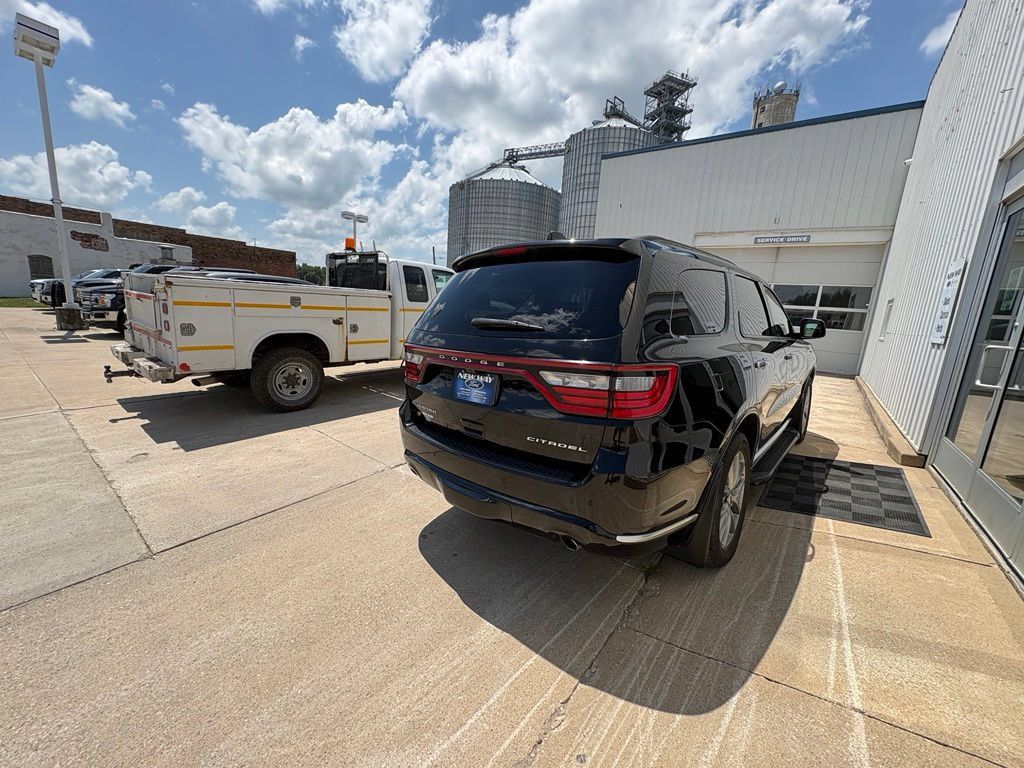Used 2020 Dodge Durango Citadel AWD/4WD image 3