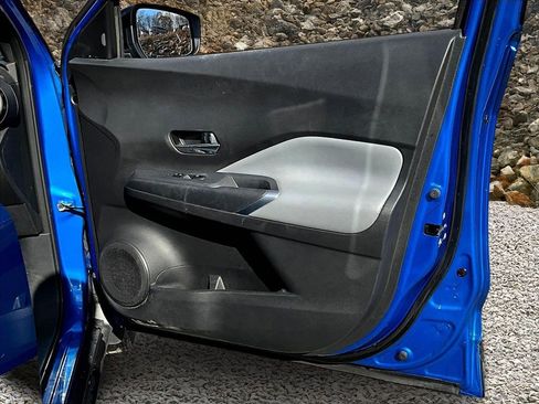 Used 2023 Nissan Kicks SR w/ SR Premium Package image 20