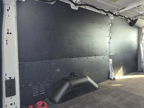 Used 2019 Ford Transit 250 148 Low Roof image 22