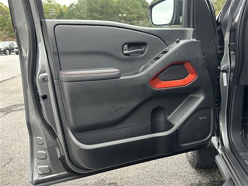 New 2026 Nissan Frontier PRO-4X w/ Pro Premium Package image 11