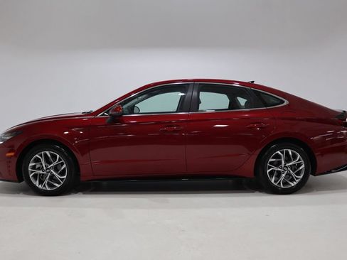 Used 2023 Hyundai Sonata SEL FWD image 4