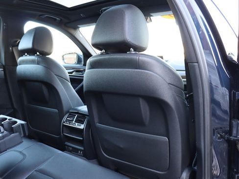 Used 2020 BMW 530i xDrive image 18