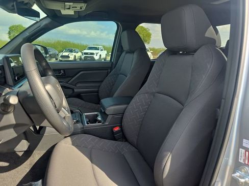 Used 2025 Toyota Tacoma SR5 image 14