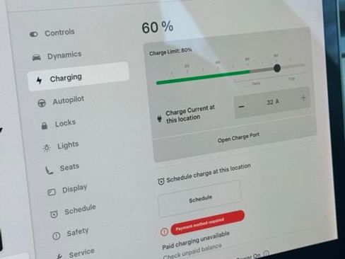 Used 2021 Tesla Model 3 Standard Range Plus image 36