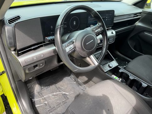 Used 2024 Hyundai Kona SEL w/ Convenience Package FWD image 27