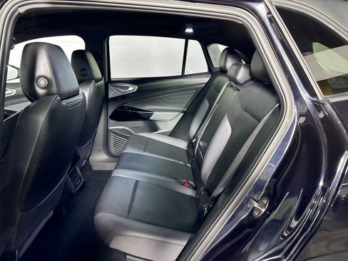 Certified 2023 Volkswagen ID.4 Pro S AWD/4WD image 22