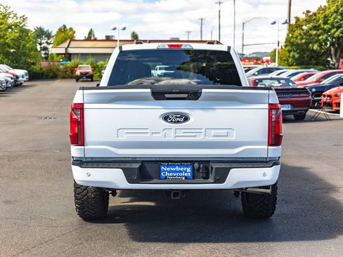 Used 2024 Ford F150 XLT w/ Tow/Haul Package AWD/4WD image 11