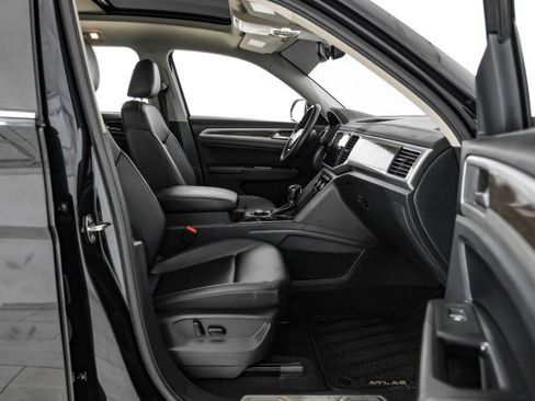 Used 2019 Volkswagen Atlas SEL image 30