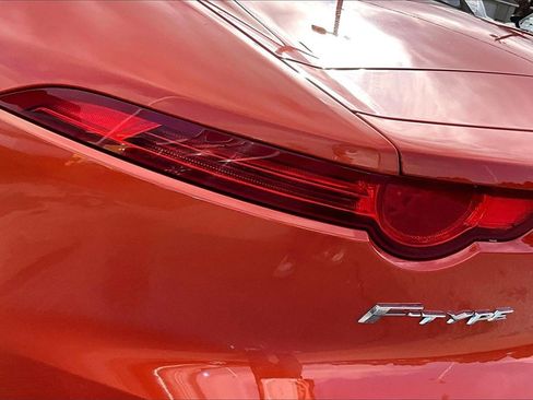 Used 2015 Jaguar F-TYPE Convertible image 28