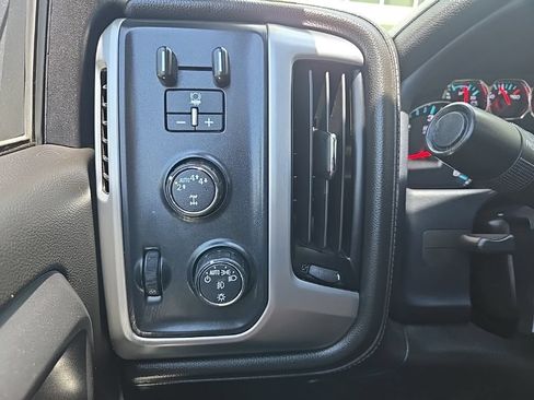 Used 2019 GMC Sierra 1500 SLE w/ Black Pack AWD/4WD image 42