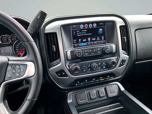 Used 2018 GMC Sierra 1500 SLE w/ SLE Value Package AWD/4WD image 7