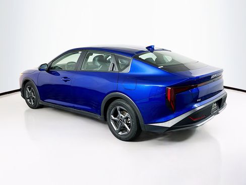 Used 2025 Kia K4 LXS image 5