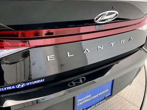 Used 2023 Hyundai Elantra SEL w/ Convenience Package FWD image 30