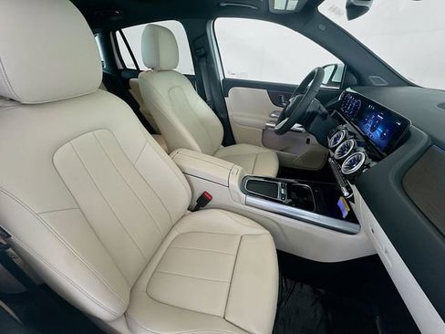 New 2026 Mercedes-Benz GLA 250 image 28