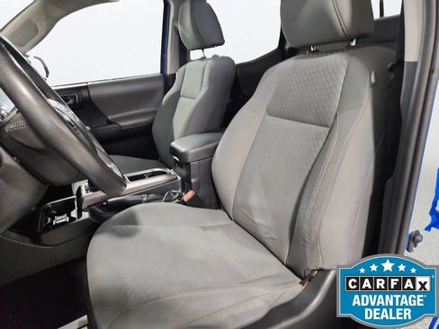 Used 2021 Toyota Tacoma SR5 RWD image 11
