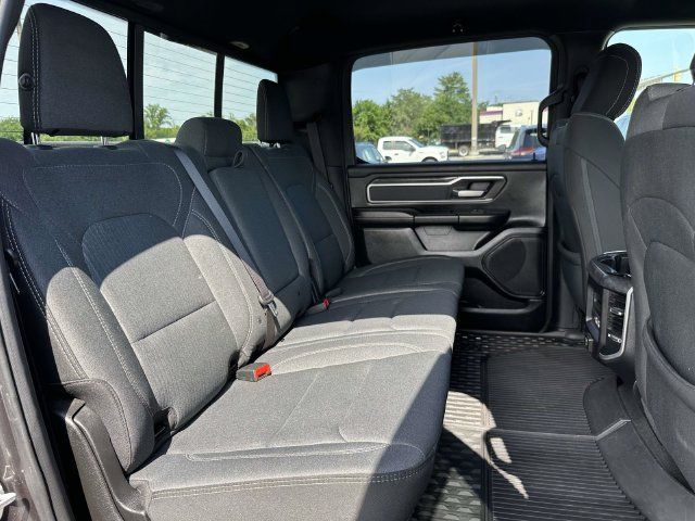 Used 2021 RAM 1500 Big Horn AWD/4WD image 12