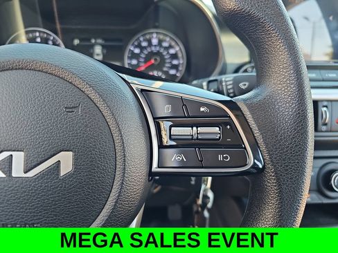 Used 2023 Kia Forte LXS w/ LXS Technology Package FWD image 17
