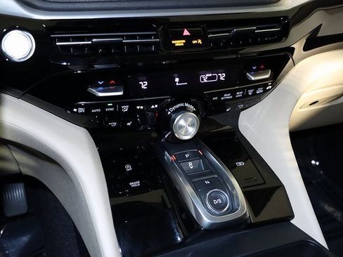 Certified 2026 Acura MDX SH-AWD image 22
