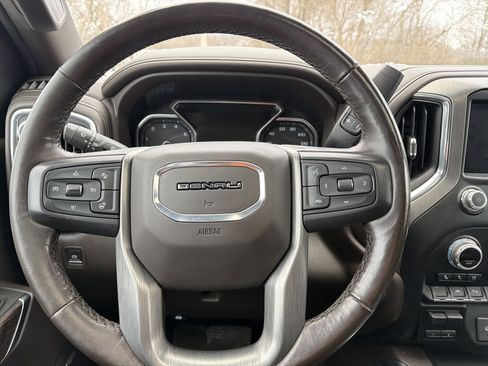 Used 2022 GMC Sierra 1500 Denali w/ Denali Premium Package image 15