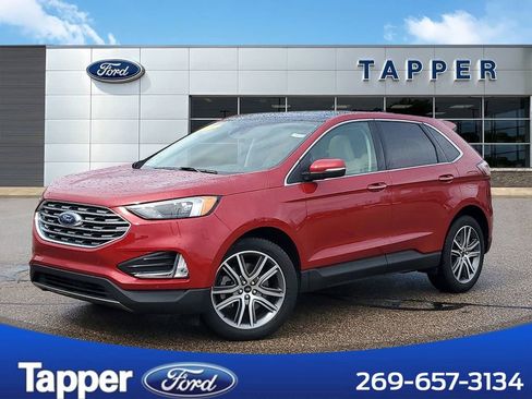 Used 2023 Ford Edge Titanium w/ Class II Trailer Tow Package AWD/4WD image 1