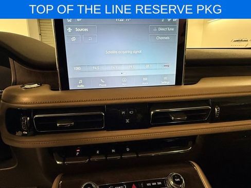 Used 2023 Lincoln Aviator Reserve w/ Equipment Group 201A RWD image 23