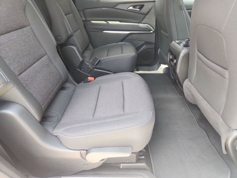 Used 2025 Chevrolet Traverse LT w/ Midnight/Sport Edition FWD image 25