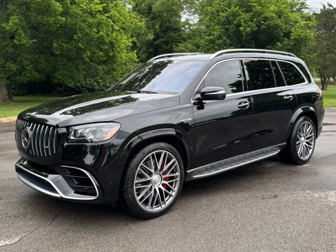 Used 2025 Mercedes-Benz GLS 63 AMG 4MATIC image 2