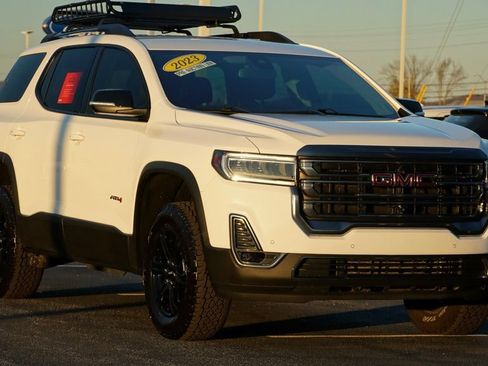 Used 2023 GMC Acadia AT4 w/ Technology Package image 2