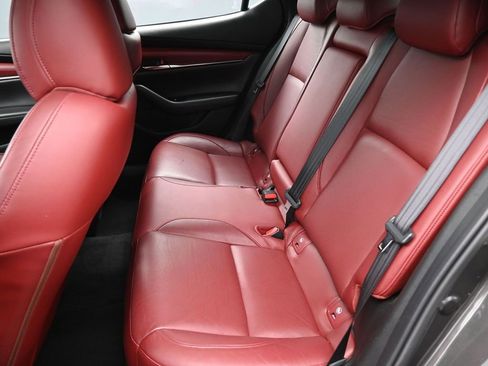 Used 2021 MAZDA MAZDA3 s image 16