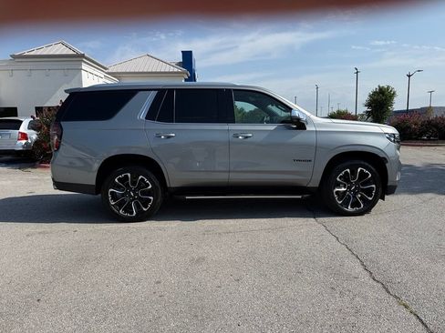 Used 2023 Chevrolet Tahoe Premier w/ Advanced Technology Package AWD/4WD image 8