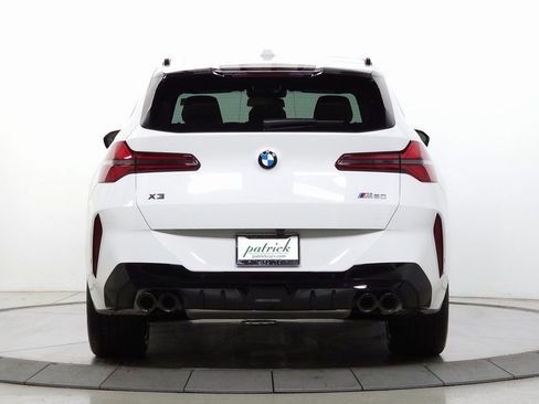 Used 2025 BMW X3 M50 w/ Premium Package image 8