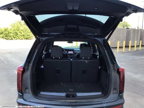 Used 2020 Cadillac XT6 Premium Luxury FWD image 10