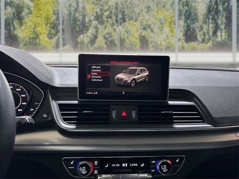 Used 2018 Audi Q5 2.0T Premium Plus AWD/4WD image 16
