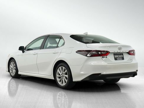 Used 2024 Toyota Camry LE FWD image 3