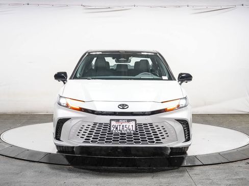 Used 2026 Toyota Camry XSE w/ Premium Plus Package FWD image 6