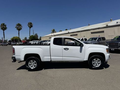 Used 2018 GMC Canyon W/T w/ Convenience Package RWD image 11