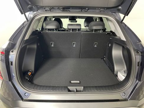 New 2026 Hyundai Kona SEL Premium image 17