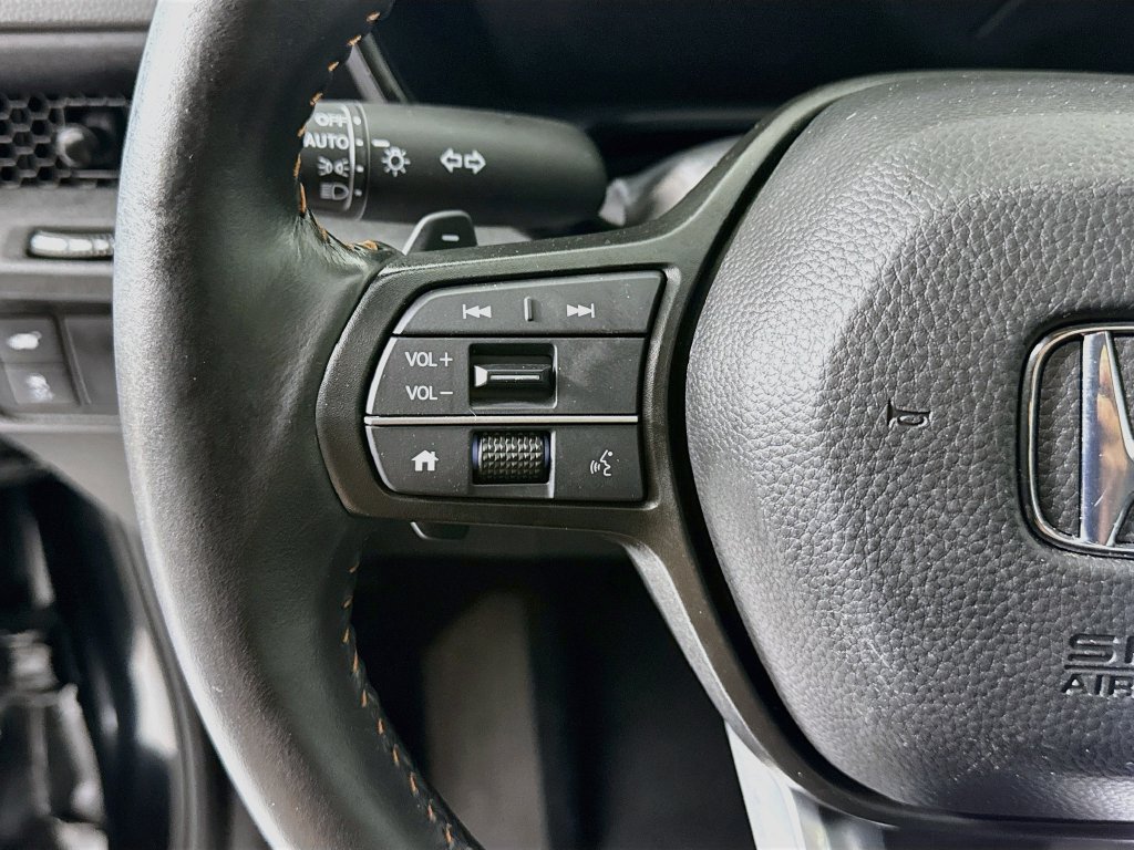 Certified 2025 Honda CR-V Sport-L image 11