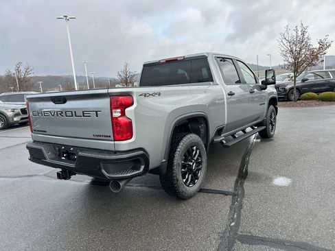New 2026 Chevrolet Silverado 2500 Custom image 7