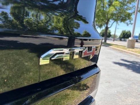 New 2027 GMC Terrain AT4 w/ Convenience Package III AWD/4WD image 8