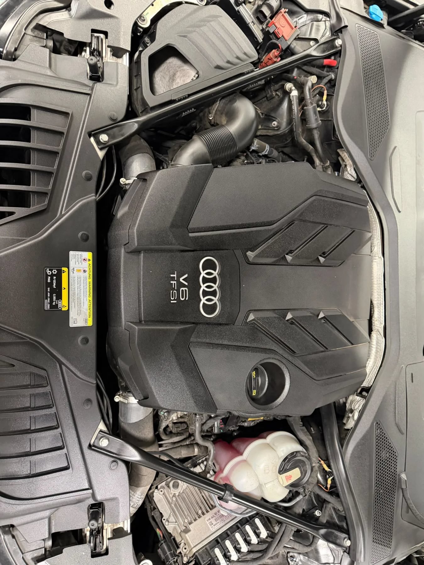 Used 2019 Audi A8 L 3.0T w/ Executive Package AWD/4WD image 29
