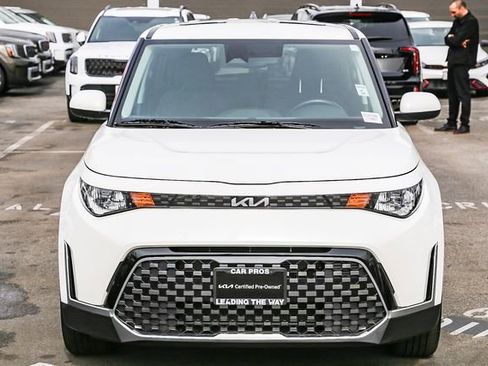 Certified 2023 Kia Soul EX image 3