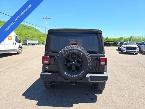 Certified 2022 Jeep Wrangler Unlimited Sport AWD/4WD image 8