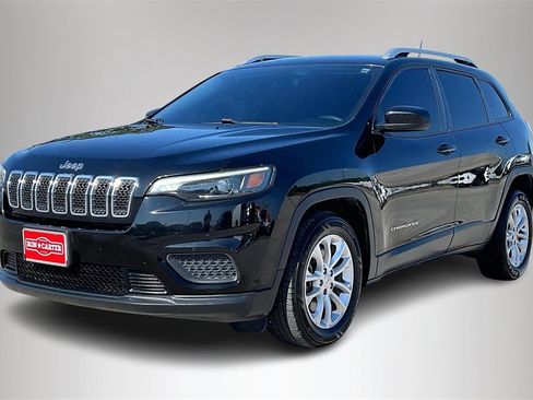 Used 2020 Jeep Cherokee Latitude image 2