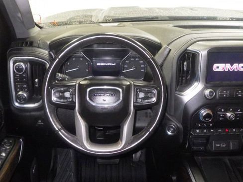 Used 2022 GMC Sierra 2500 Denali image 9
