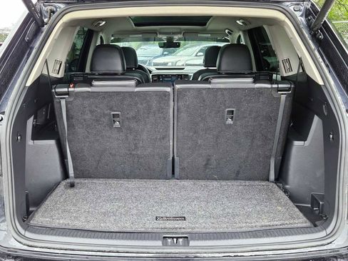 Used 2023 Volkswagen Atlas SEL Premium AWD/4WD image 23