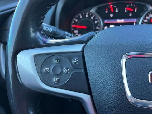 Used 2020 GMC Terrain SLE w/ GMC Pro Grade Package image 17