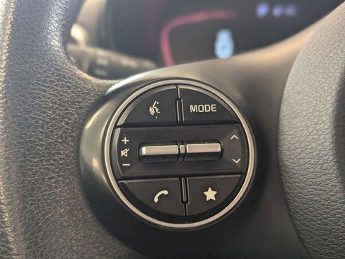 Used 2023 Kia Soul LX w/ Option Group 015 FWD image 29