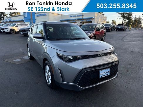 Used 2023 Kia Soul LX w/ Option Group 015 image 1