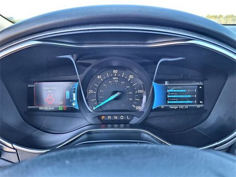 Used 2018 Ford Fusion S image 23